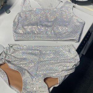 Gorgeous like new size S small white polewear pole set glittering